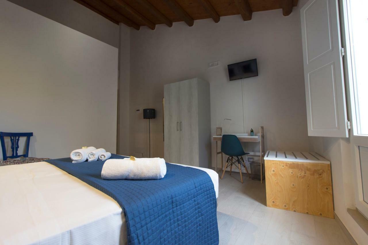 Il Sentiero Dell'Itria - Camere Con Vista Ragusa Exteriör bild