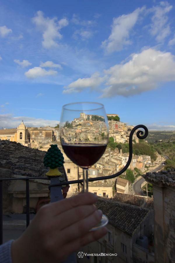 Il Sentiero Dell'Itria - Camere Con Vista Ragusa Exteriör bild