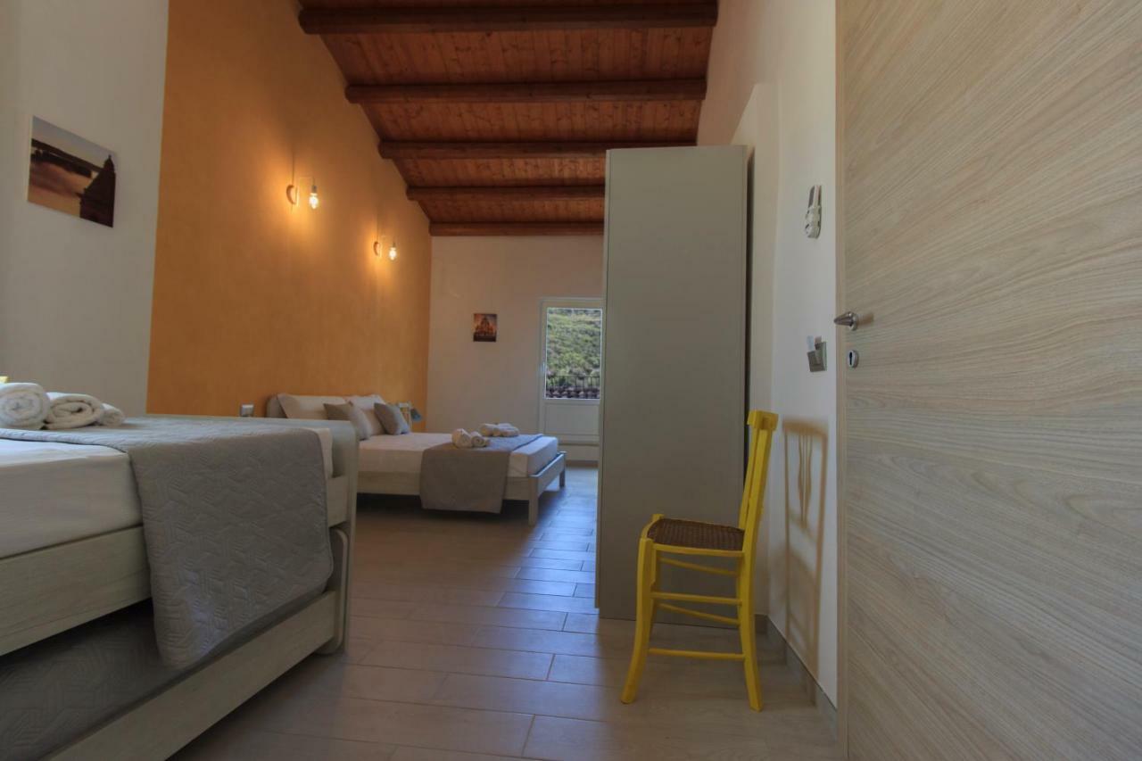 Il Sentiero Dell'Itria - Camere Con Vista Ragusa Exteriör bild